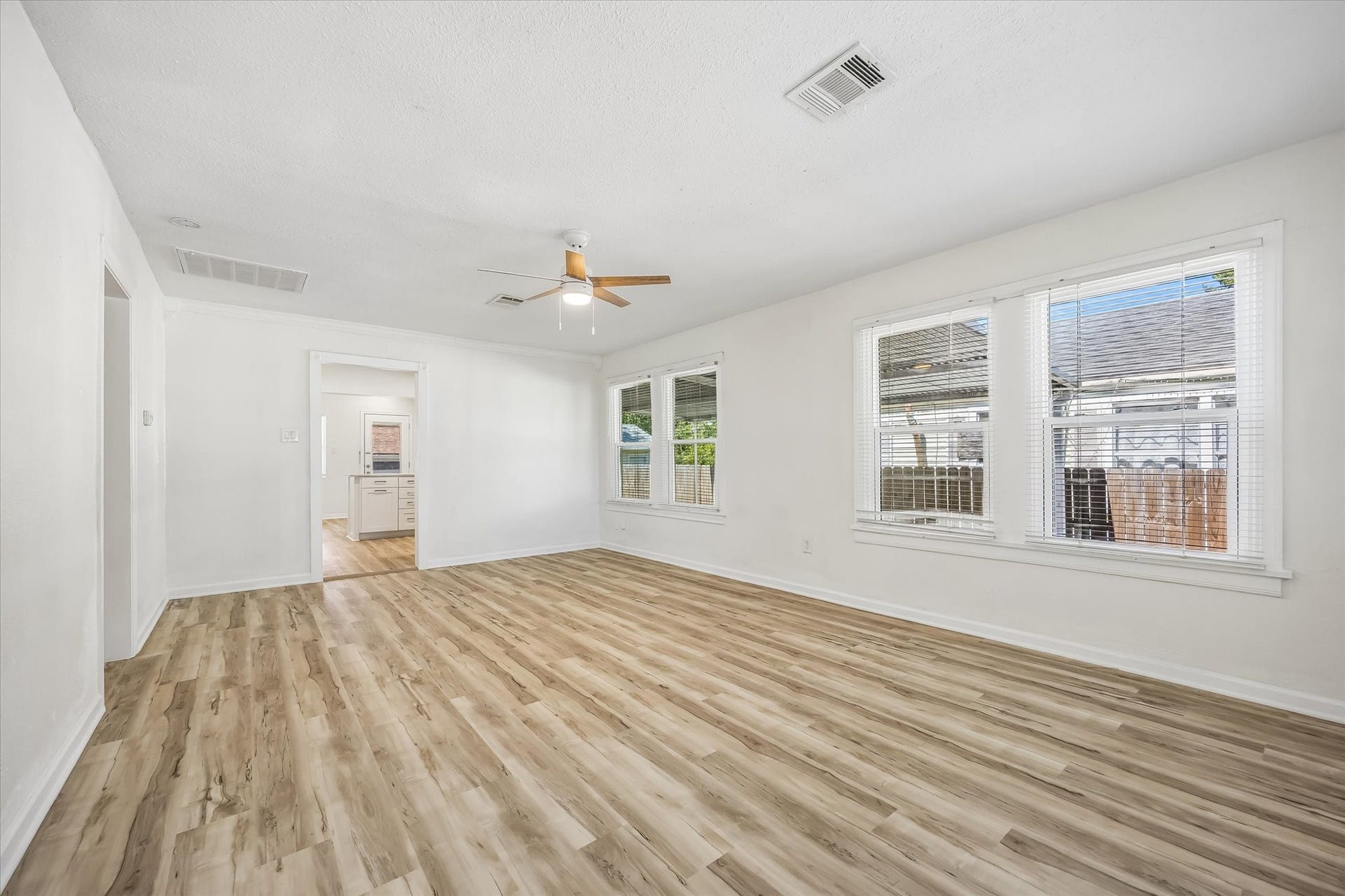 6813 Appleton Street, Houston, TX 77022