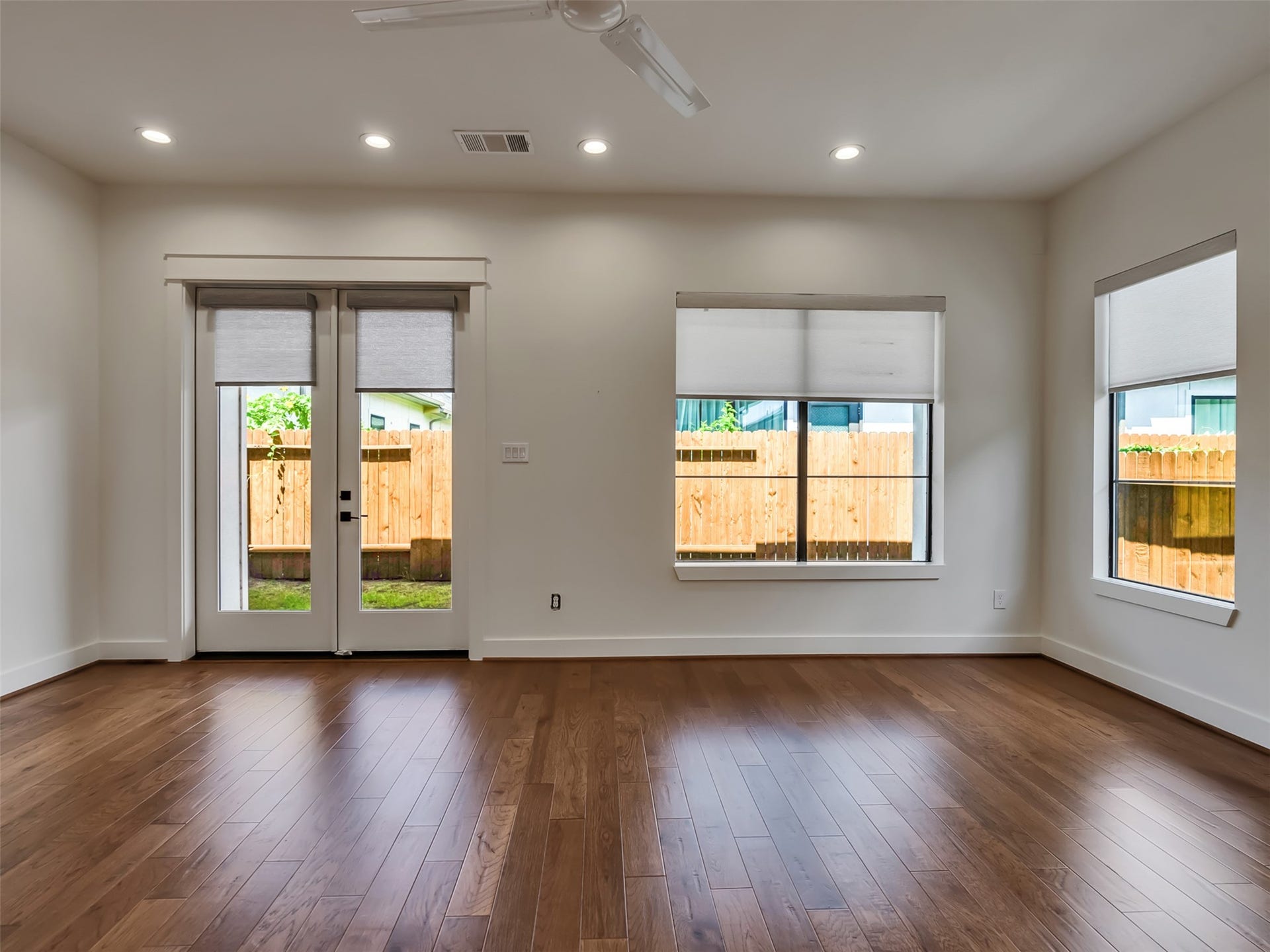 10330 Grove Row Avenue, Richmond, TX 77407 10330 Grove Row Avenue, Richmond, TX 77407