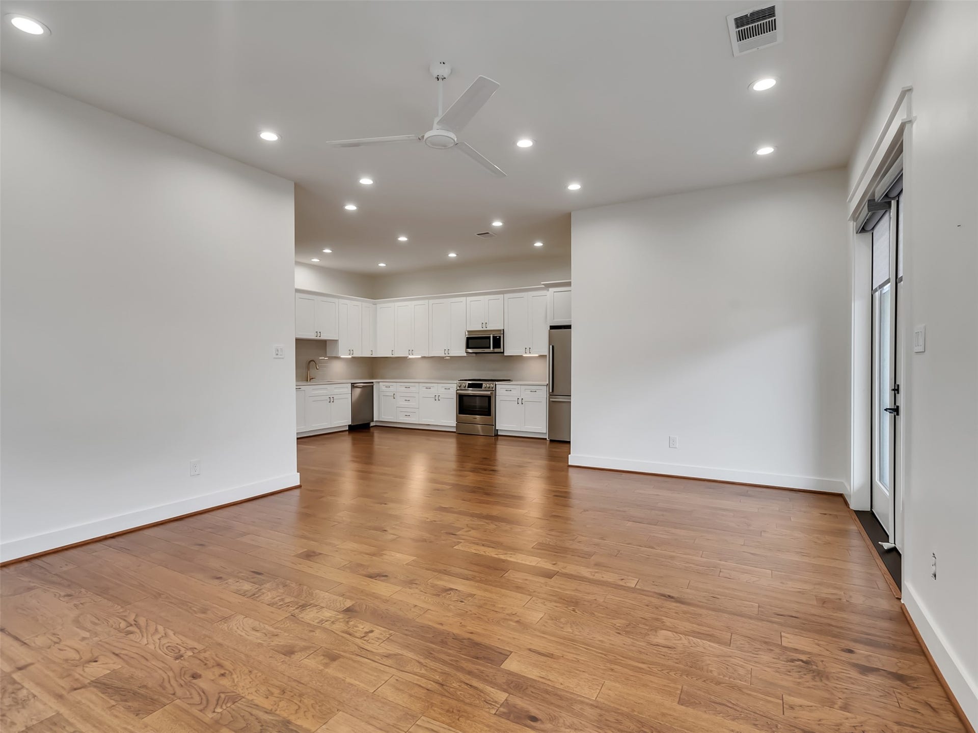 10330 Grove Row Avenue, Richmond, TX 77407 10330 Grove Row Avenue, Richmond, TX 77407