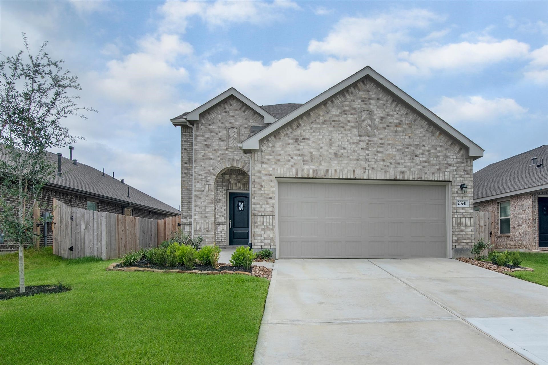 23741 Woodgreen Terrace Drive, New Caney, TX 77357 23741 Woodgreen Terrace Drive, New Caney, TX 77357