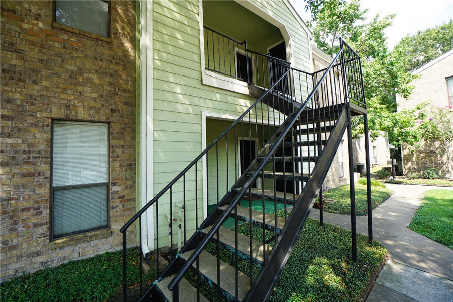 Property photo for 6602 Harbor Town Drive, #808, Houston, TX