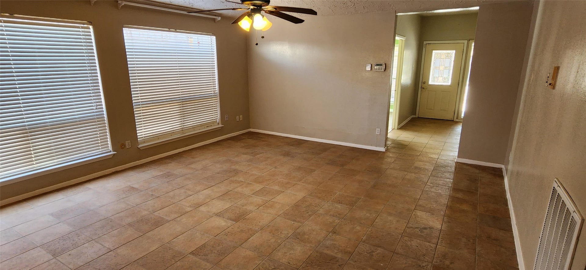 16030 Highlander Drive, Houston, TX 77082 16030 Highlander Drive, Houston, TX 77082