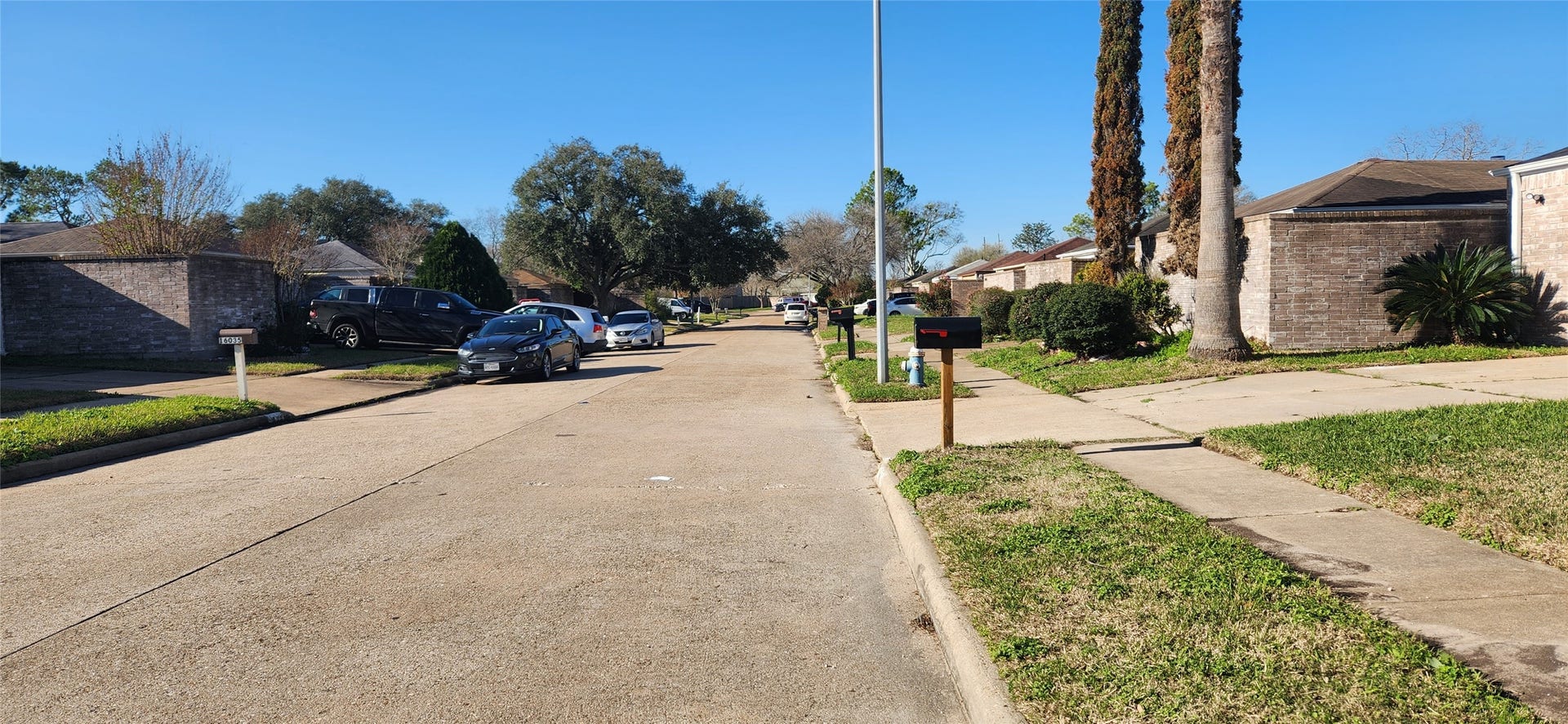 16030 Highlander Drive, Houston, TX 77082 16030 Highlander Drive, Houston, TX 77082