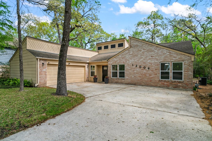 Property photo for 12006 Acorn Oak Street, The Woodlands, TX