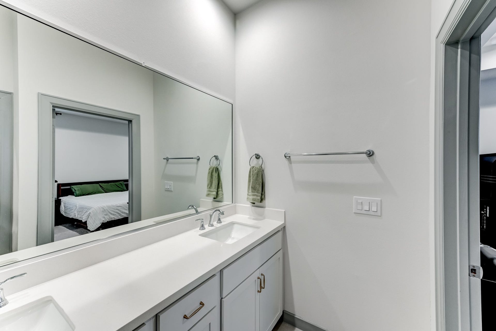 737 N Emile Street, Houston, TX 77020 737 N Emile Street, Houston, TX 77020