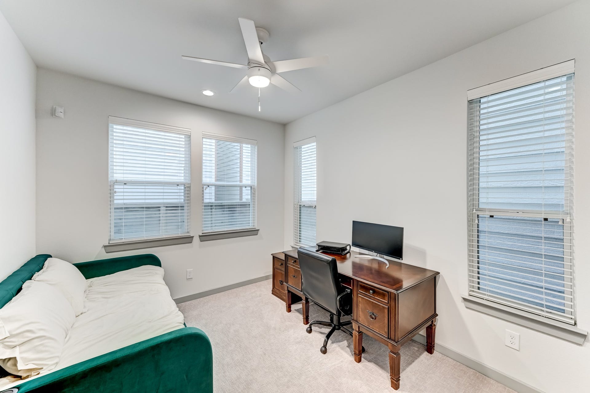 737 N Emile Street, Houston, TX 77020 737 N Emile Street, Houston, TX 77020