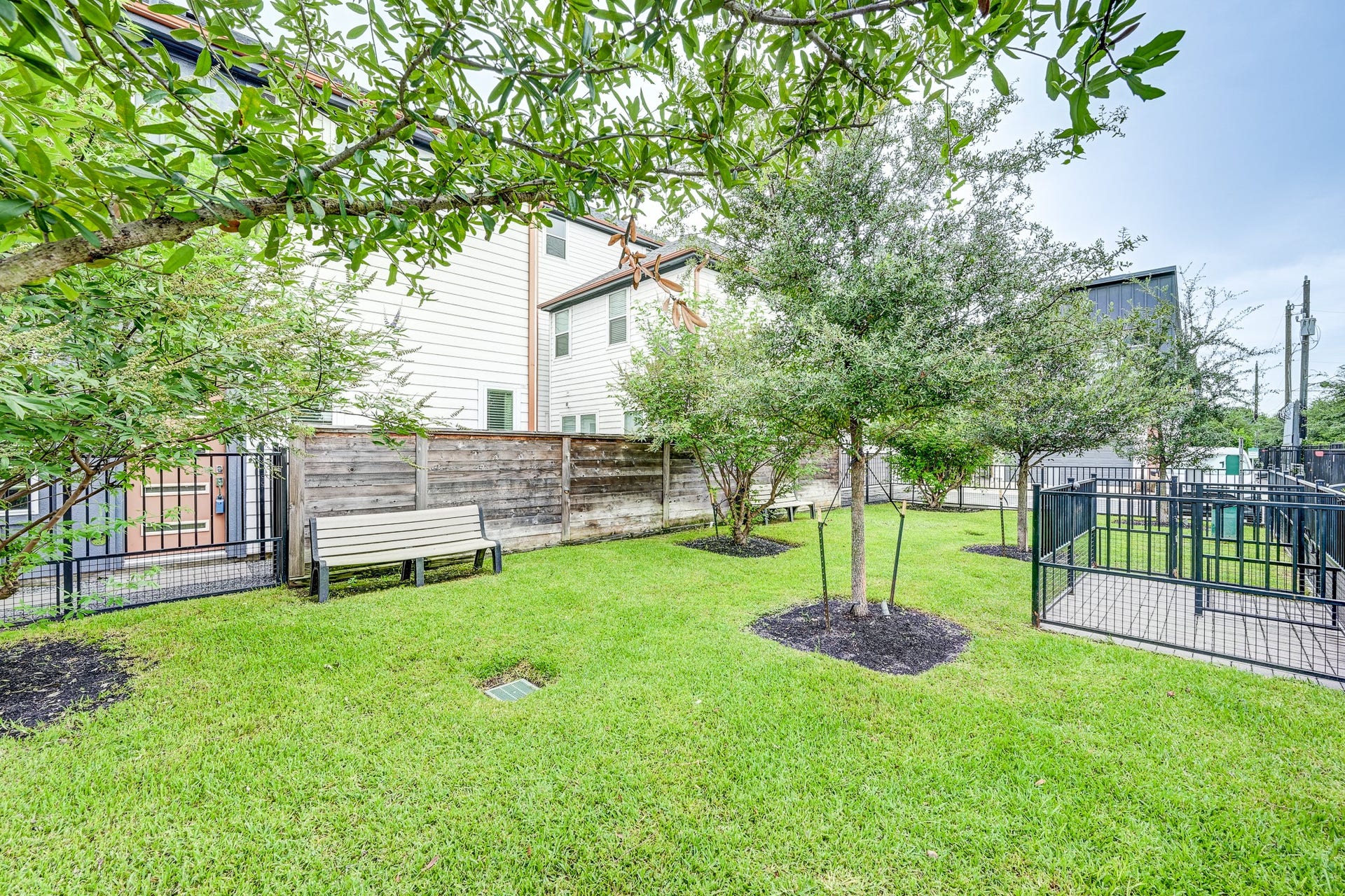 737 N Emile Street, Houston, TX 77020 737 N Emile Street, Houston, TX 77020
