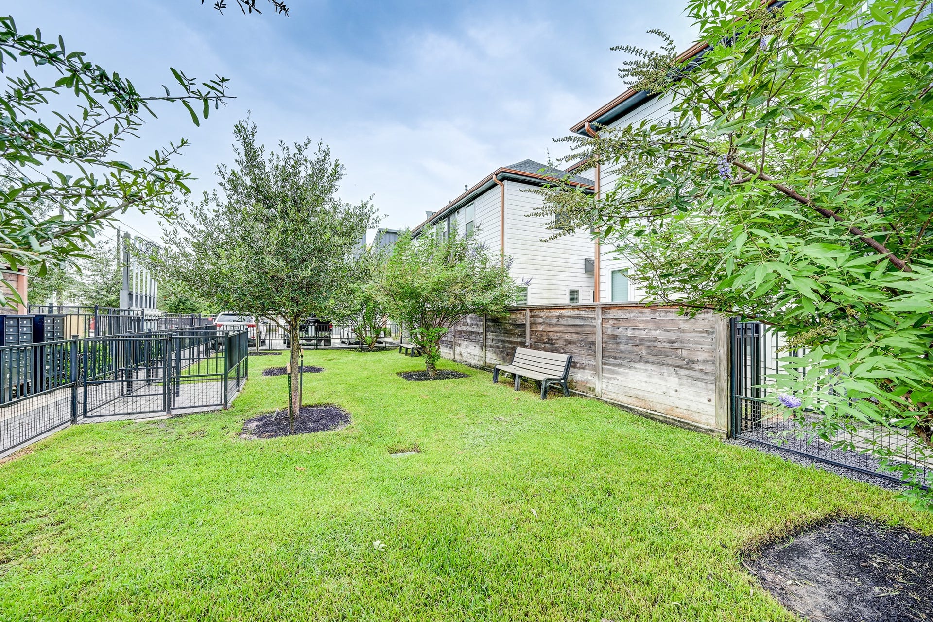 737 N Emile Street, Houston, TX 77020 737 N Emile Street, Houston, TX 77020