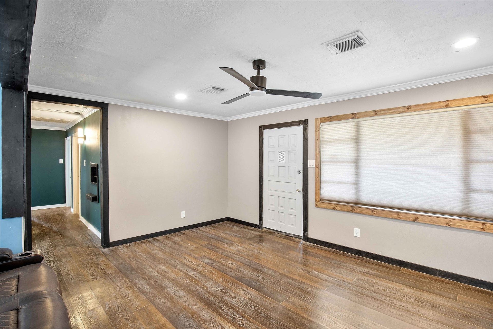 15022 Marine Road, Houston, TX 77396 15022 Marine Road, Houston, TX 77396