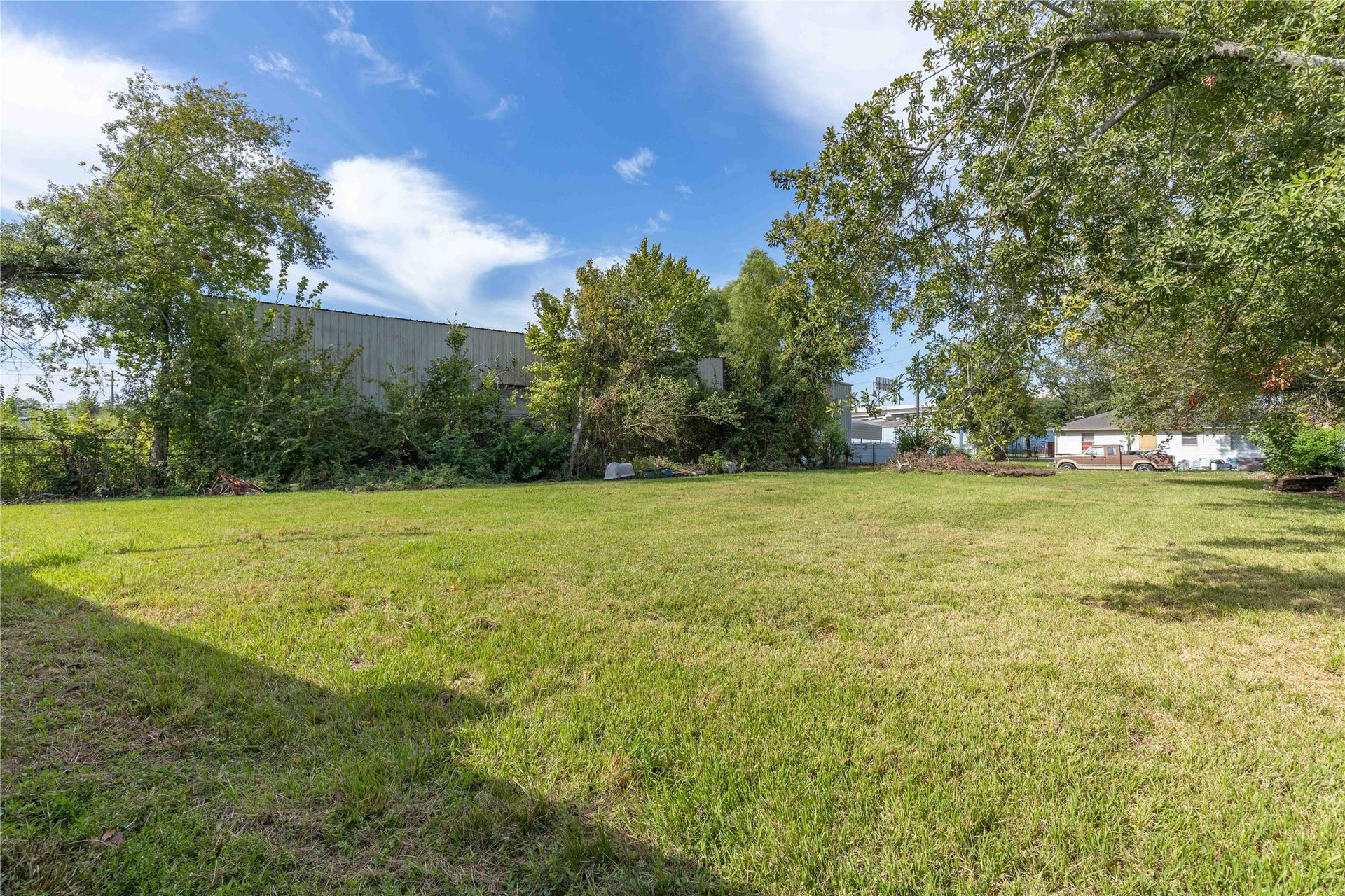 15022 Marine Road, Houston, TX 77396 15022 Marine Road, Houston, TX 77396