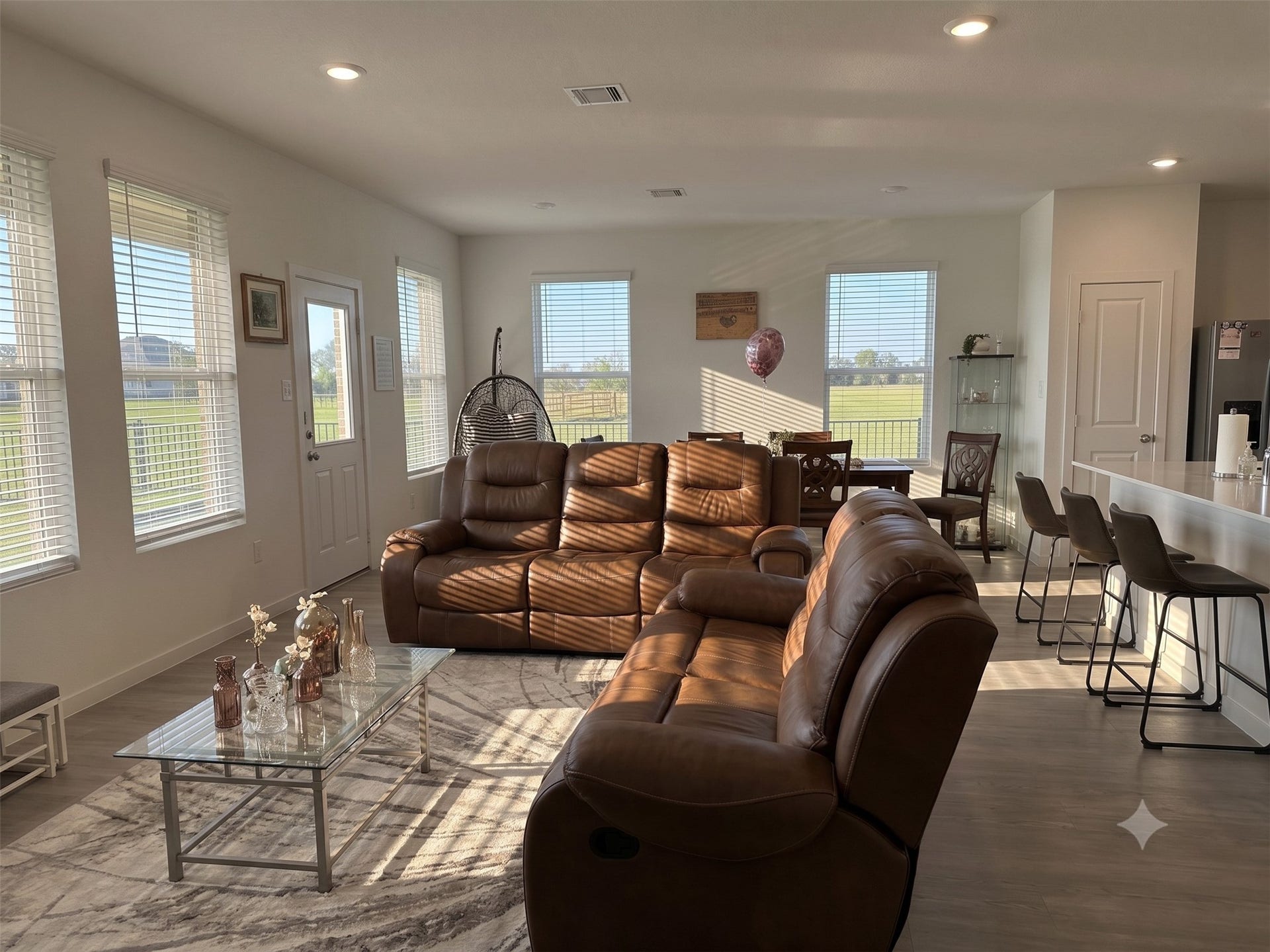 2605 Lago Costa Drive, Texas City, TX 77568 Virtually Staged