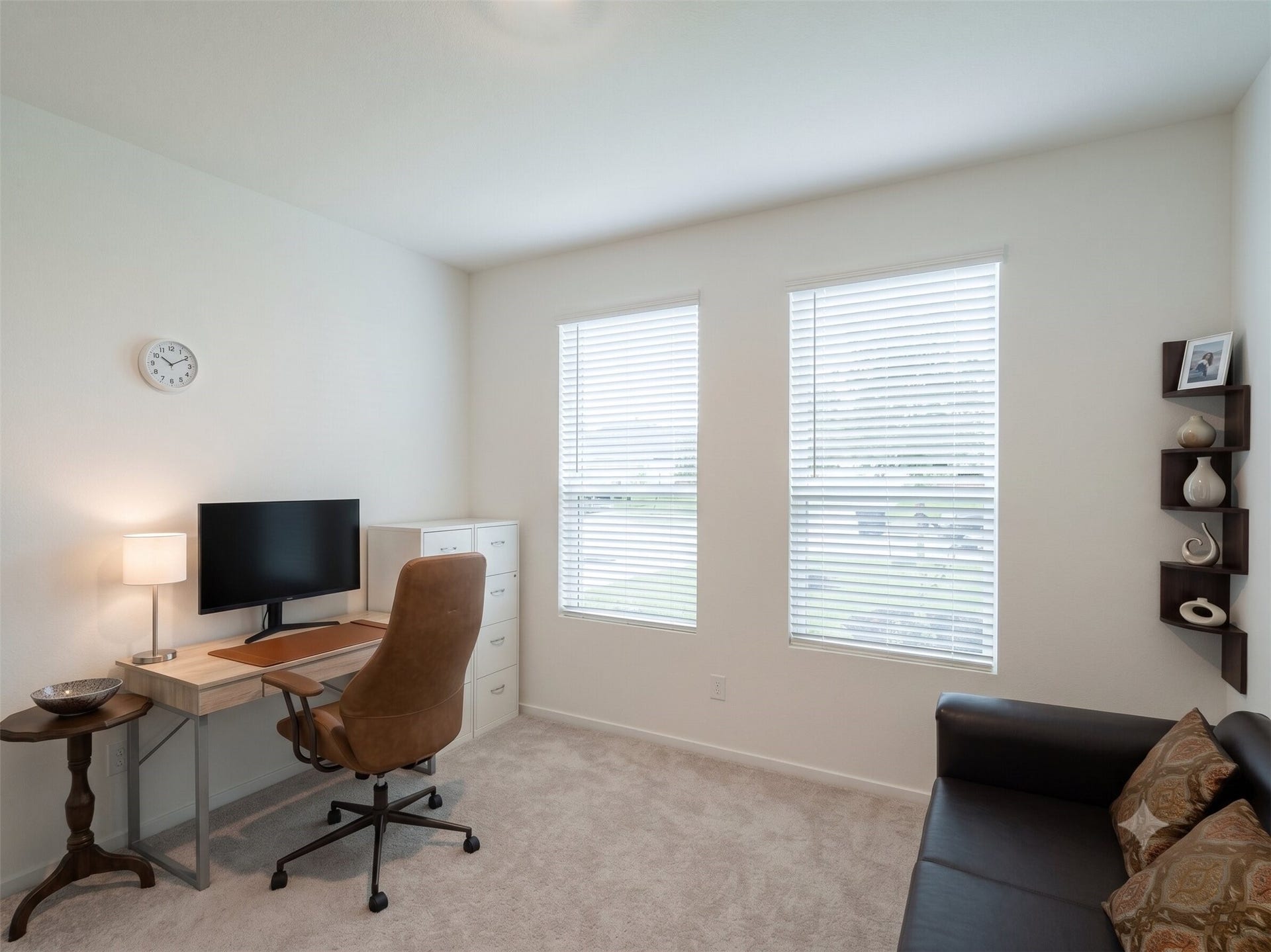 2605 Lago Costa Drive, Texas City, TX 77568 Virtually Staged