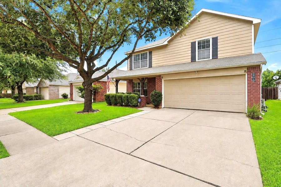 Property photo for 24618 Lakecrest Village Drive, Katy, TX