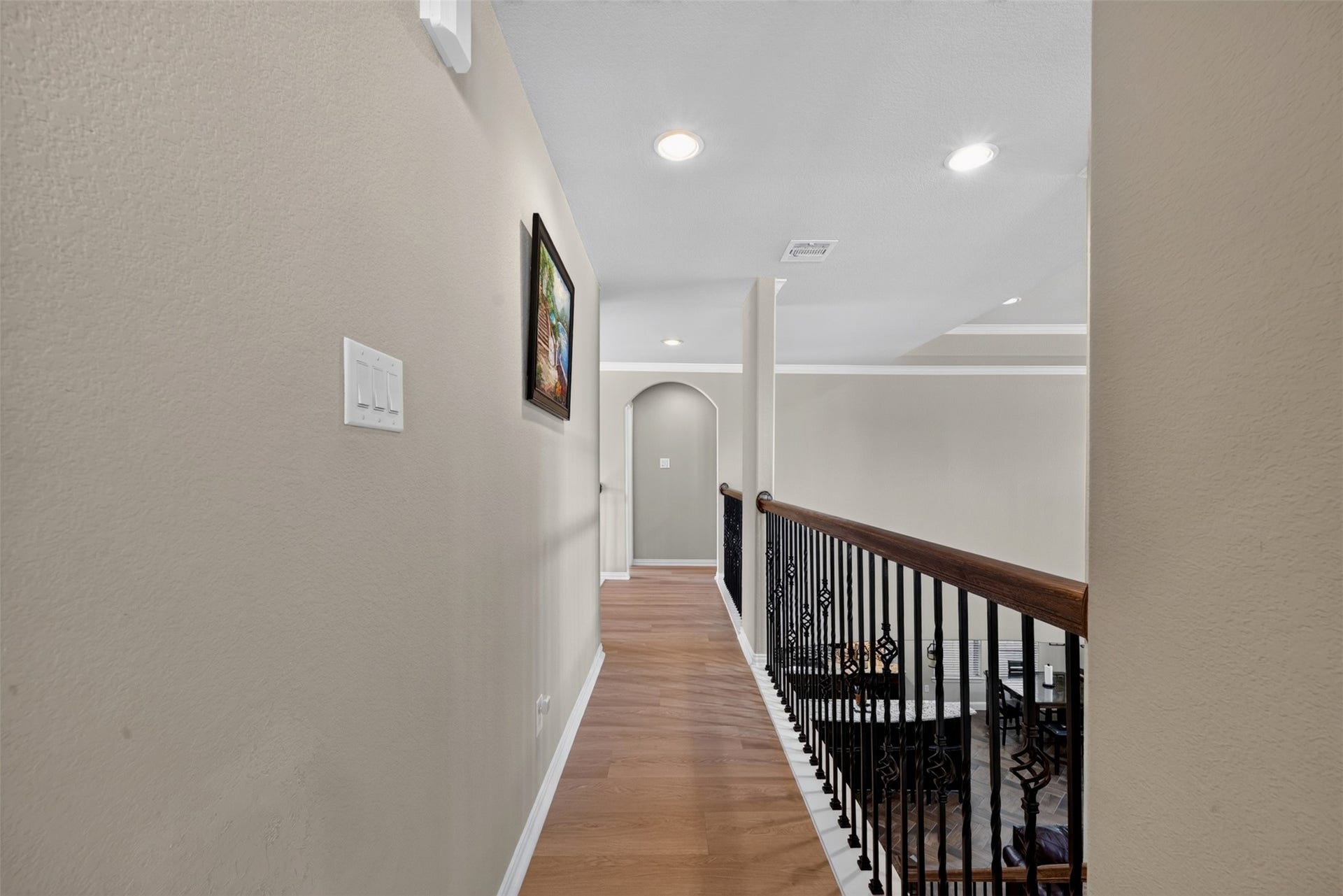 27818 Burchfield Grove Lane, Katy, TX 77494 The upstairs landing connects the secondary living spaces while overlooking the main foyer below.