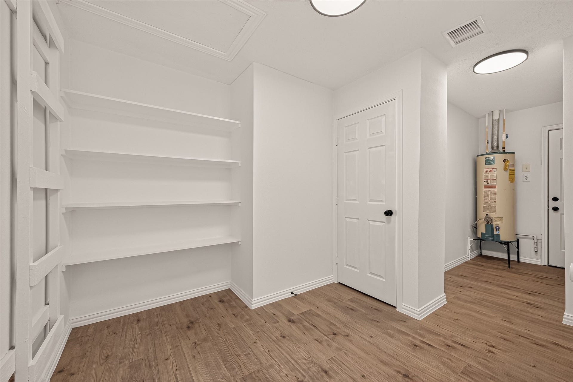 1910 Rainy River Drive, Houston, TX 77088 1910 Rainy River Drive, Houston, TX 77088