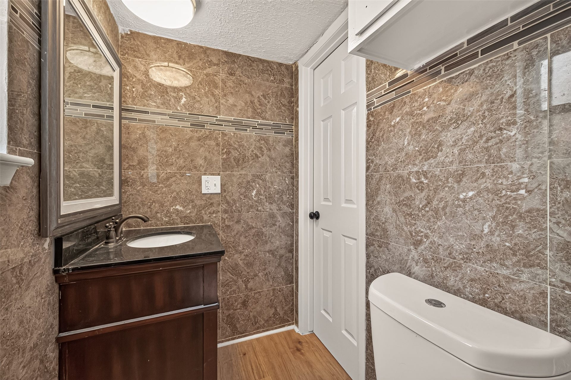 1910 Rainy River Drive, Houston, TX 77088 1910 Rainy River Drive, Houston, TX 77088