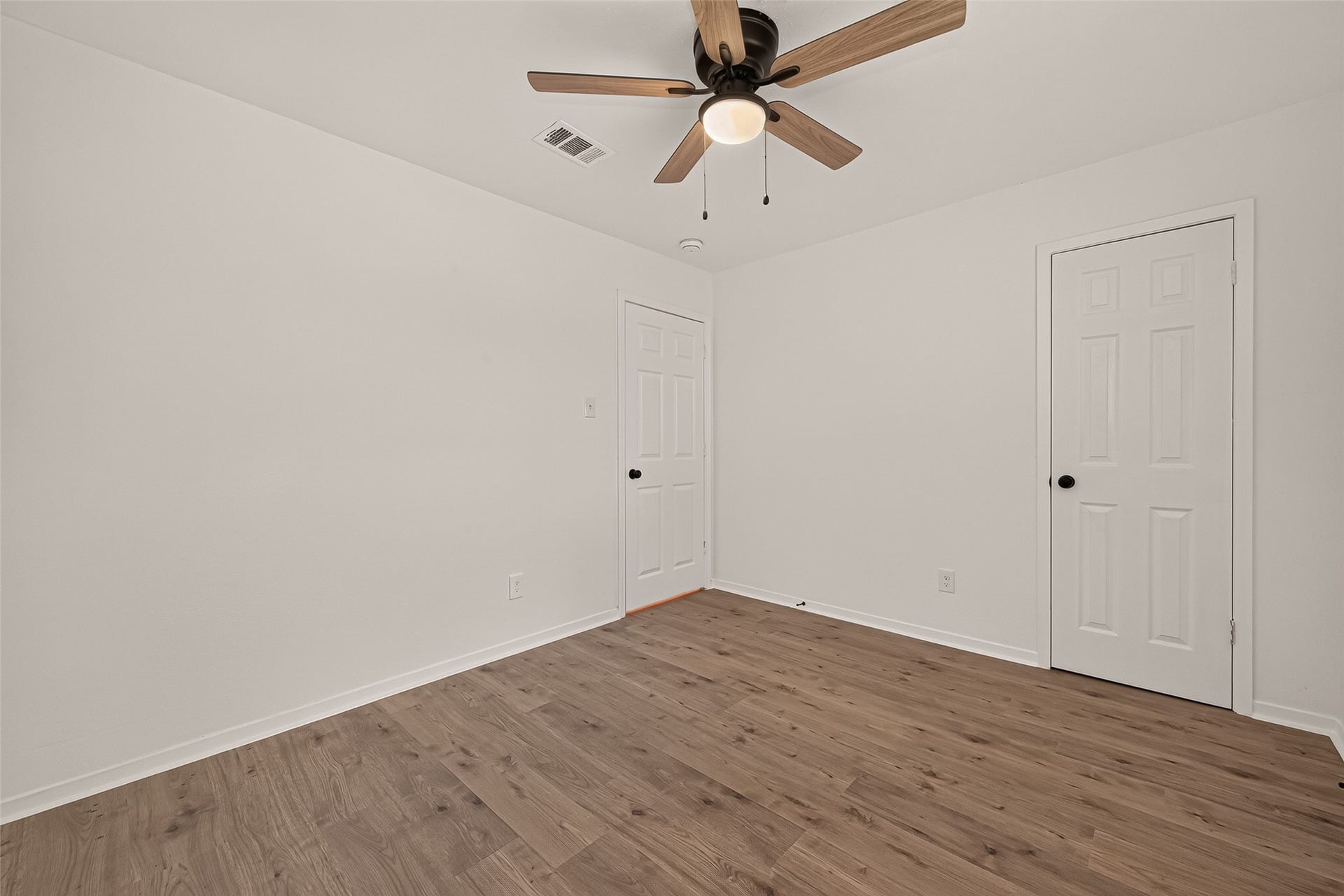 1910 Rainy River Drive, Houston, TX 77088 1910 Rainy River Drive, Houston, TX 77088