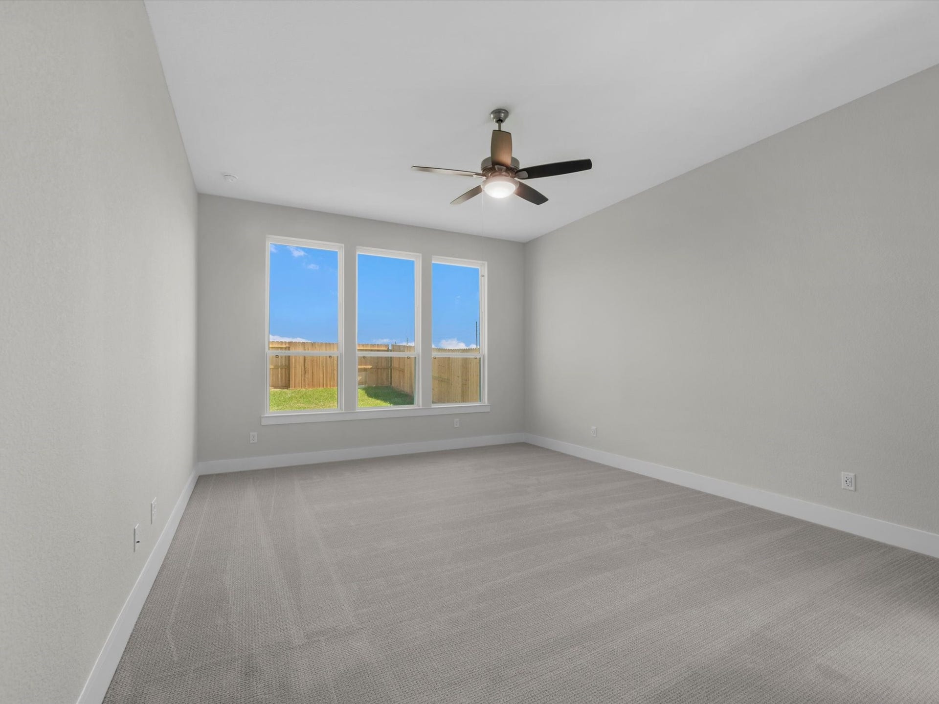 219 Violet Crown Lane, New Caney, TX 77357