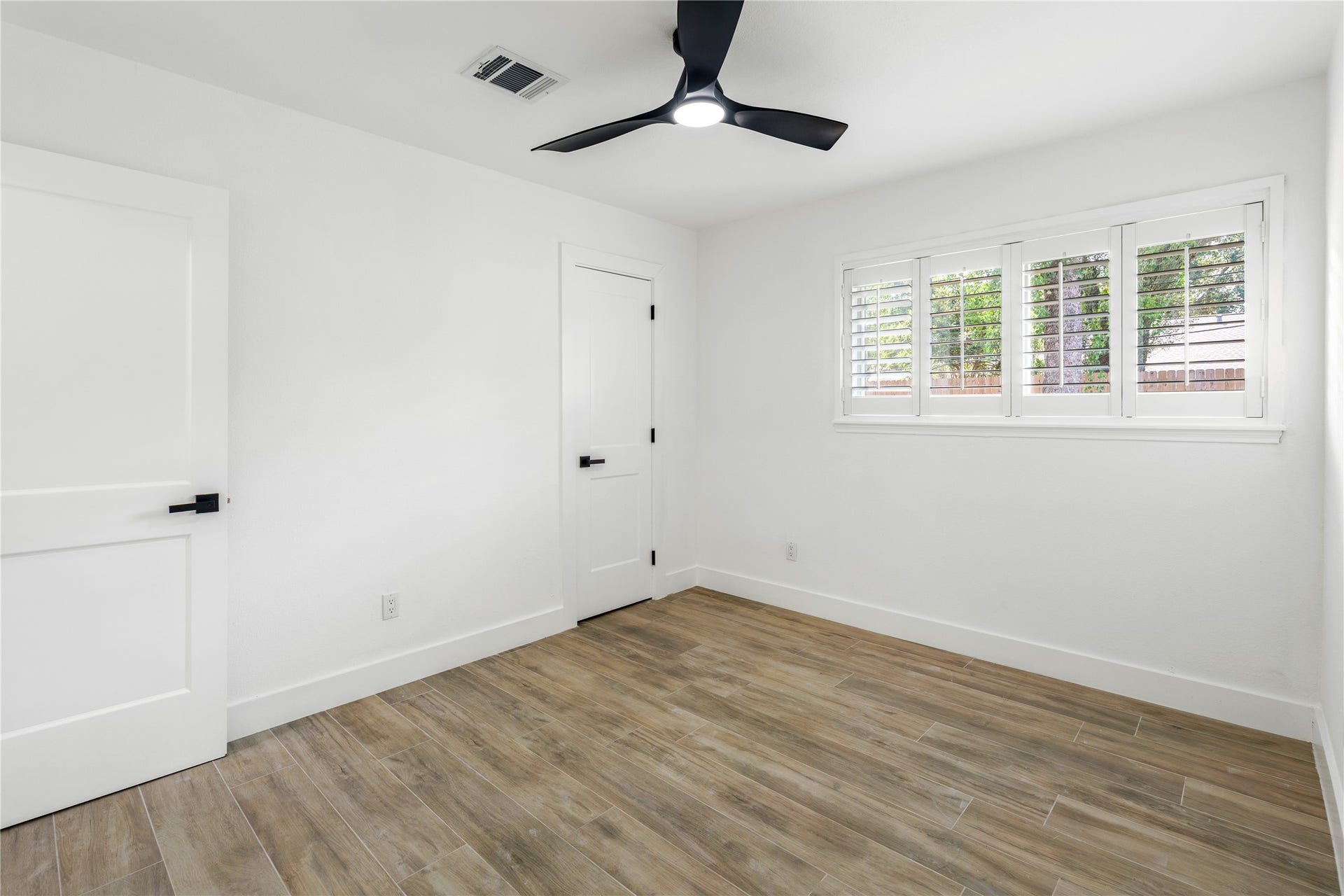 6203 Cheena Drive, Houston, TX 77096 6203 Cheena Drive, Houston, TX 77096