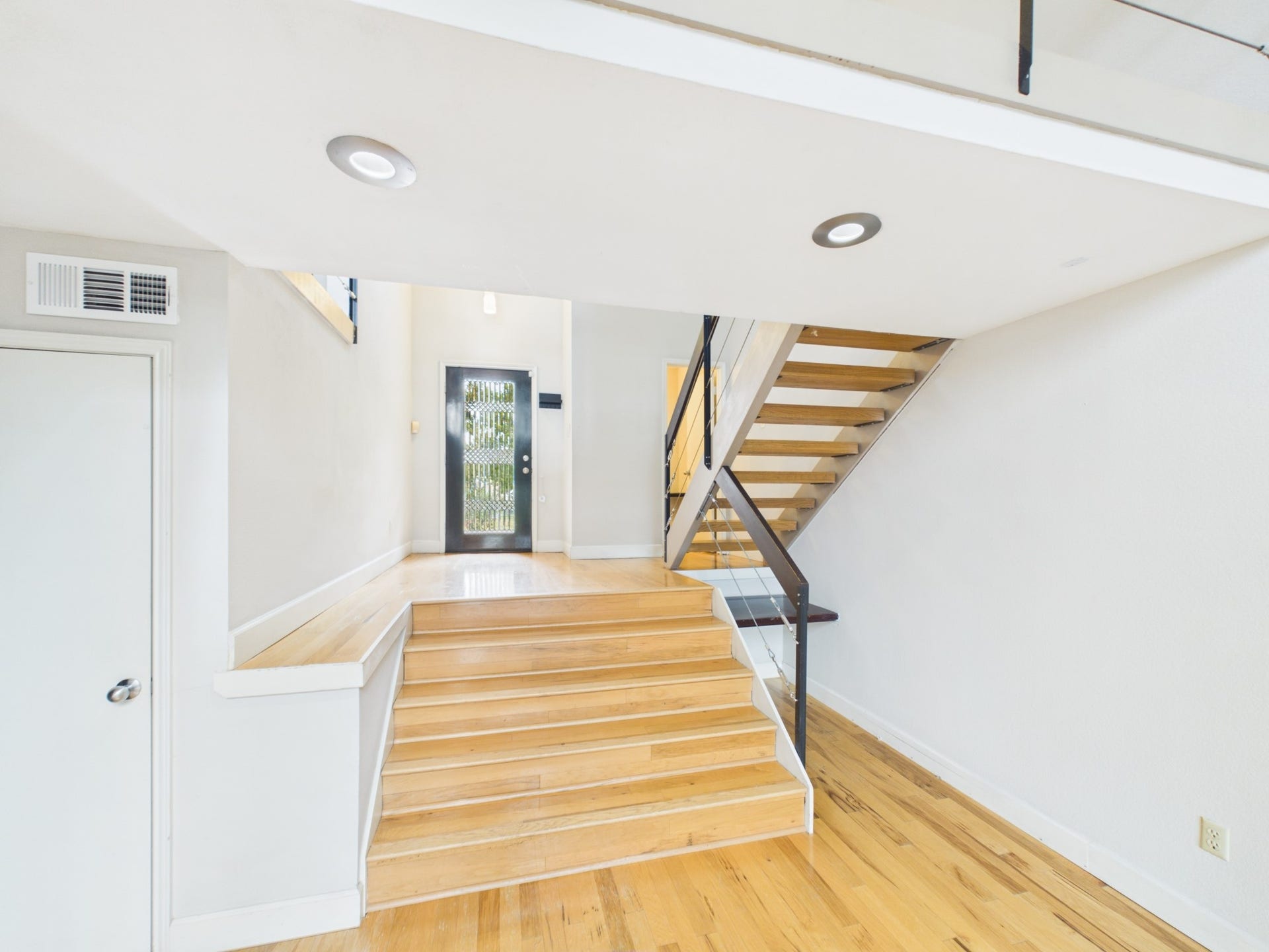 15938 Seahorse Drive, #275, Houston, TX 77062 View of Formal Entry & Power Room