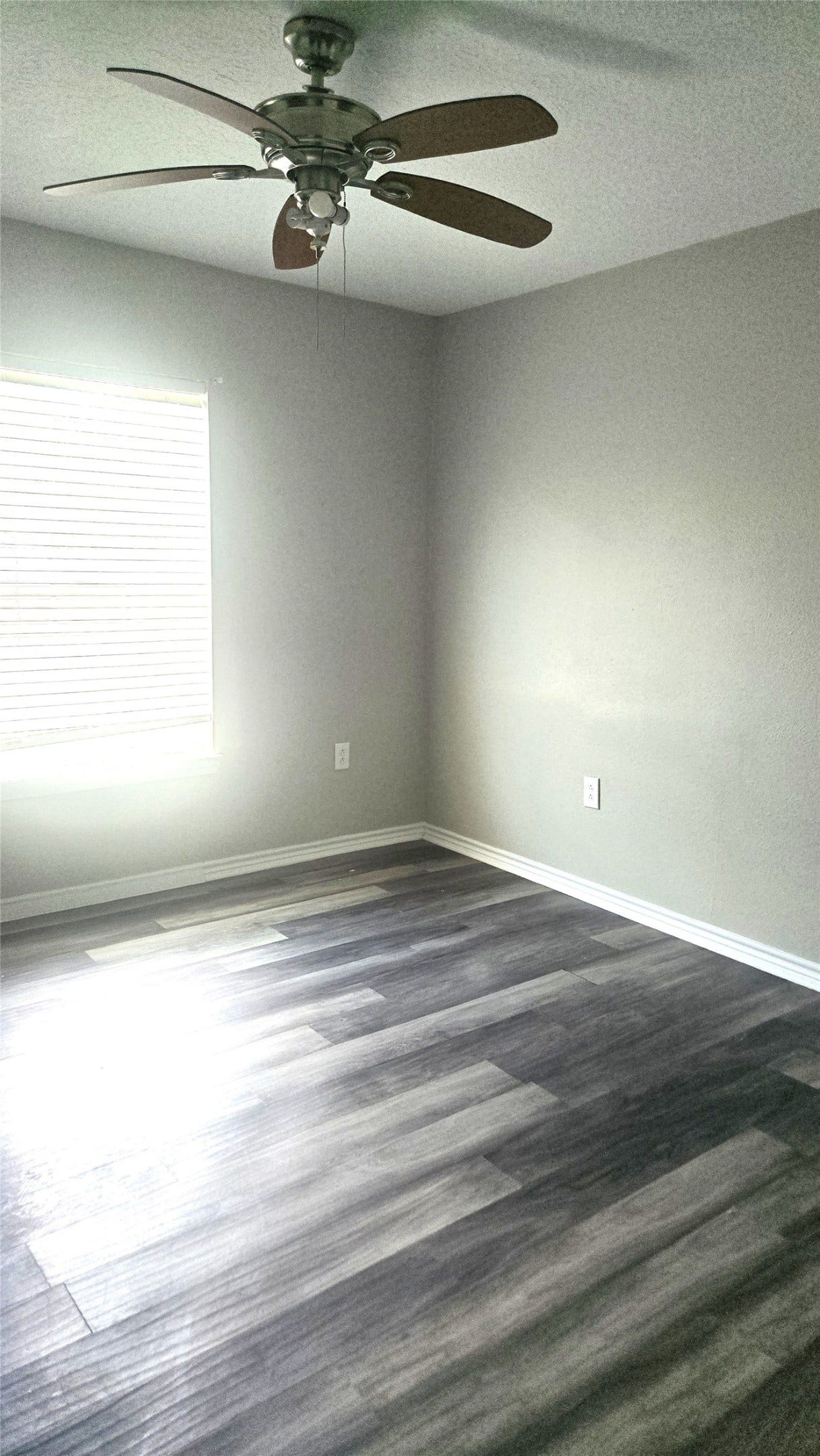 3810 Chanterway Street, Bacliff, TX 77518 3810 Chanterway Street, Bacliff, TX 77518