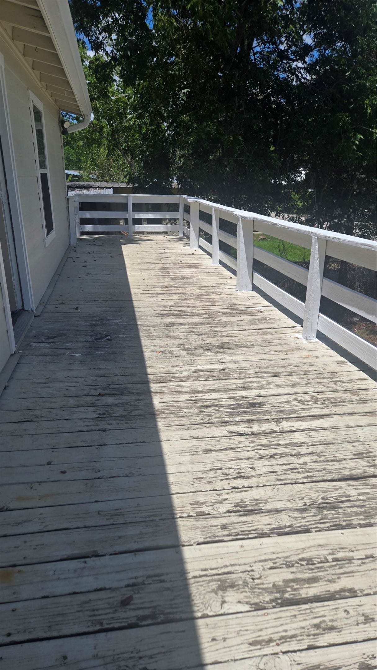 3810 Chanterway Street, Bacliff, TX 77518 3810 Chanterway Street, Bacliff, TX 77518