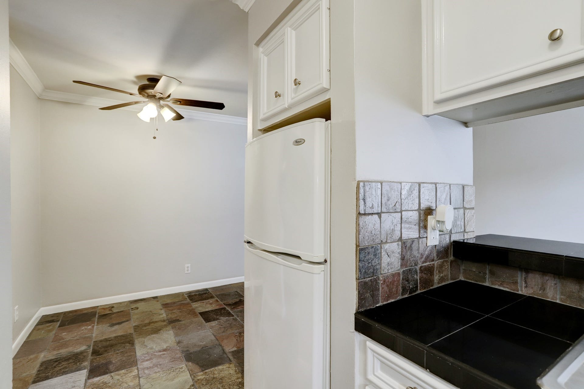3414 Garrott Street, #7, Houston, TX 77006 3414 Garrott Street, #7, Houston, TX 77006