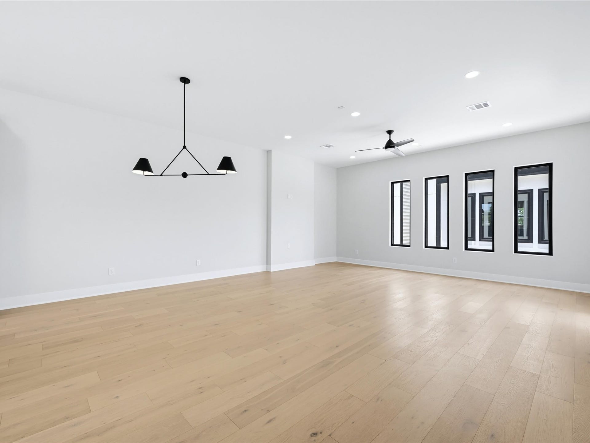 2229 Blalock Road, Houston, TX 77080 2229 Blalock Road, Houston, TX 77080