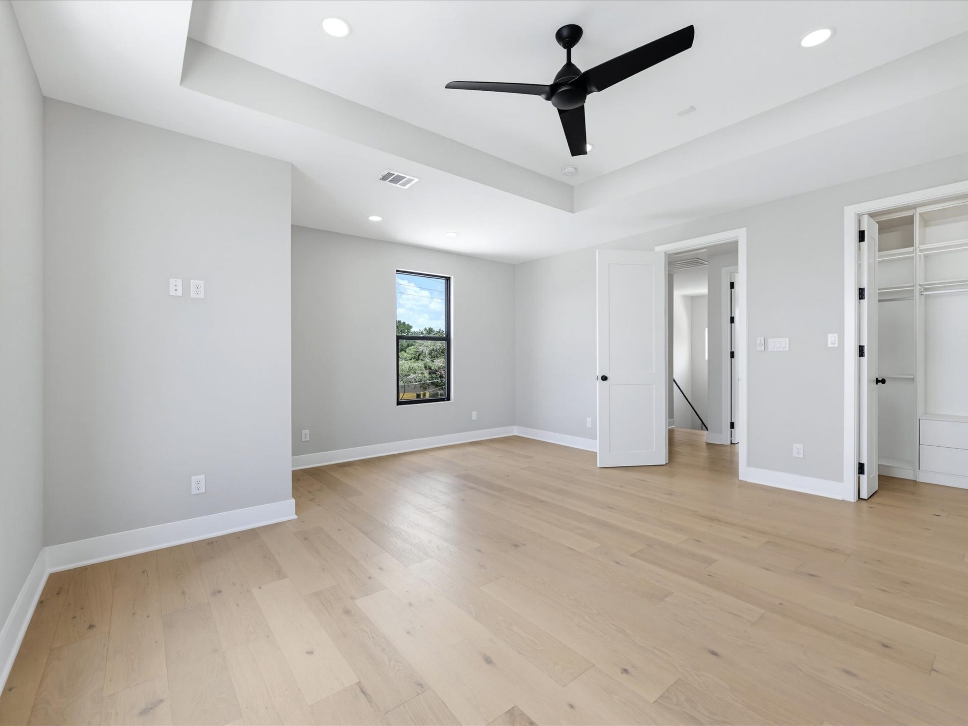 2229 Blalock Road, Houston, TX 77080 2229 Blalock Road, Houston, TX 77080