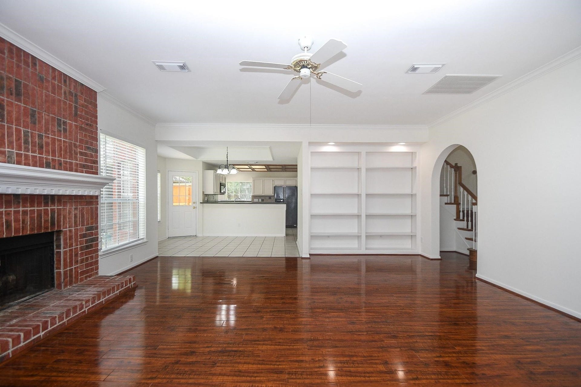 16907 Colony Terrace Drive, Sugar Land, TX 77479 16907 Colony Terrace Drive, Sugar Land, TX 77479
