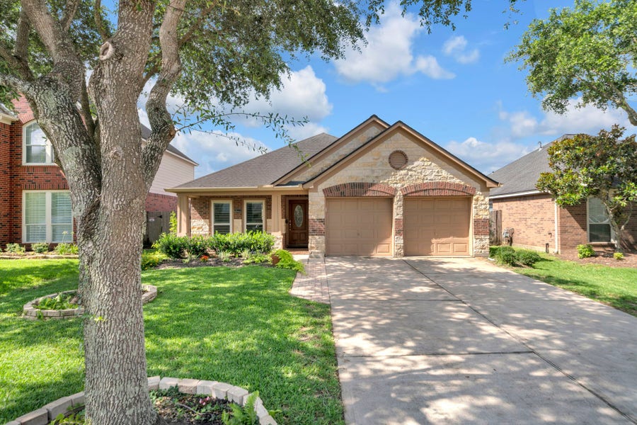 Property photo for 28223 Fantail Drive, Katy, TX