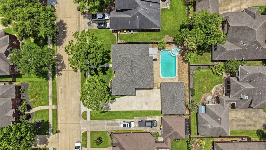1309 Rachel Court, Pearland, TX 77581 1309 Rachel Court, Pearland, TX 77581