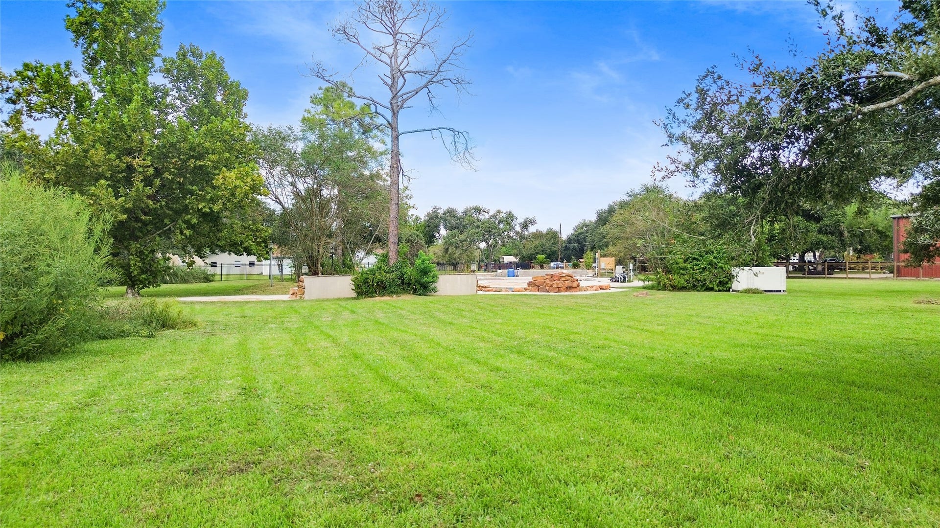 4003 Country Trails Street, Alvin, TX 77511 4003 Country Trails Street, Alvin, TX 77511