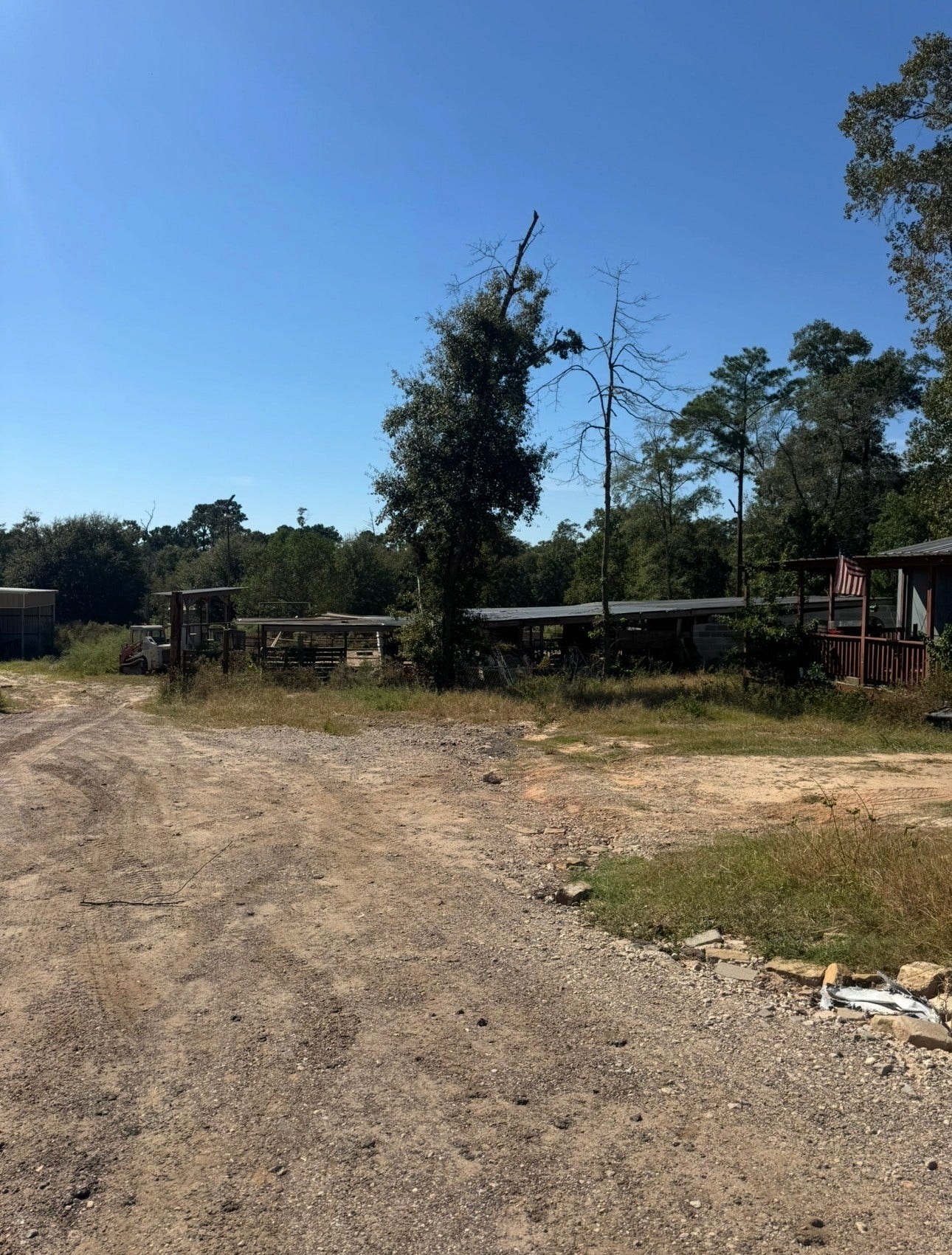13819 Coaltown Road, Willis, TX 77378 13819 Coaltown Road, Willis, TX 77378