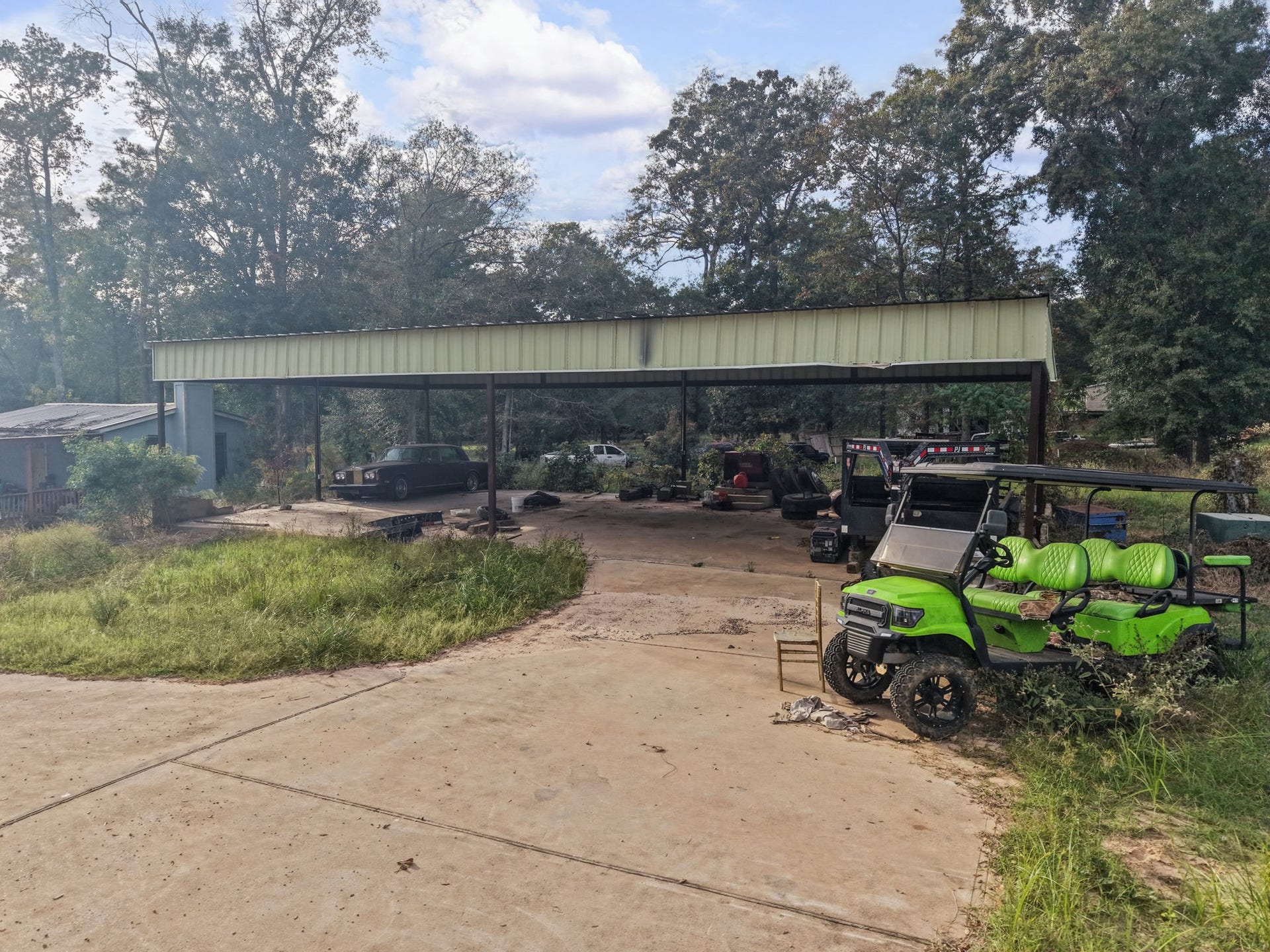 13819 Coaltown Road, Willis, TX 77378 13819 Coaltown Road, Willis, TX 77378