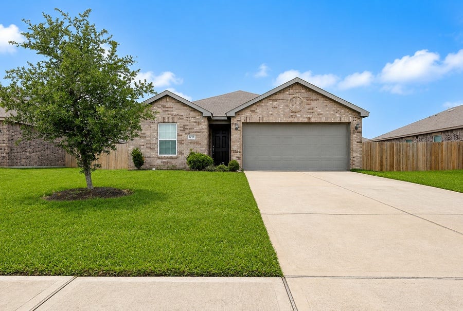 Property photo for 1219 Paradise Found Drive, Iowa Colony, TX