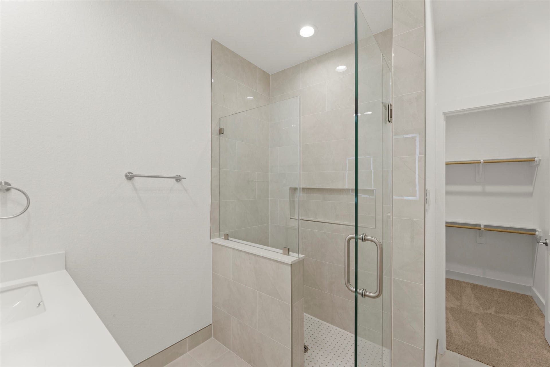 1477 Ferguson Way, Houston, TX 77088 Unit A Primary Bath