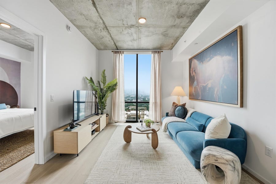 Property photo for 5501 La Branch Street, #2307, Houston, TX