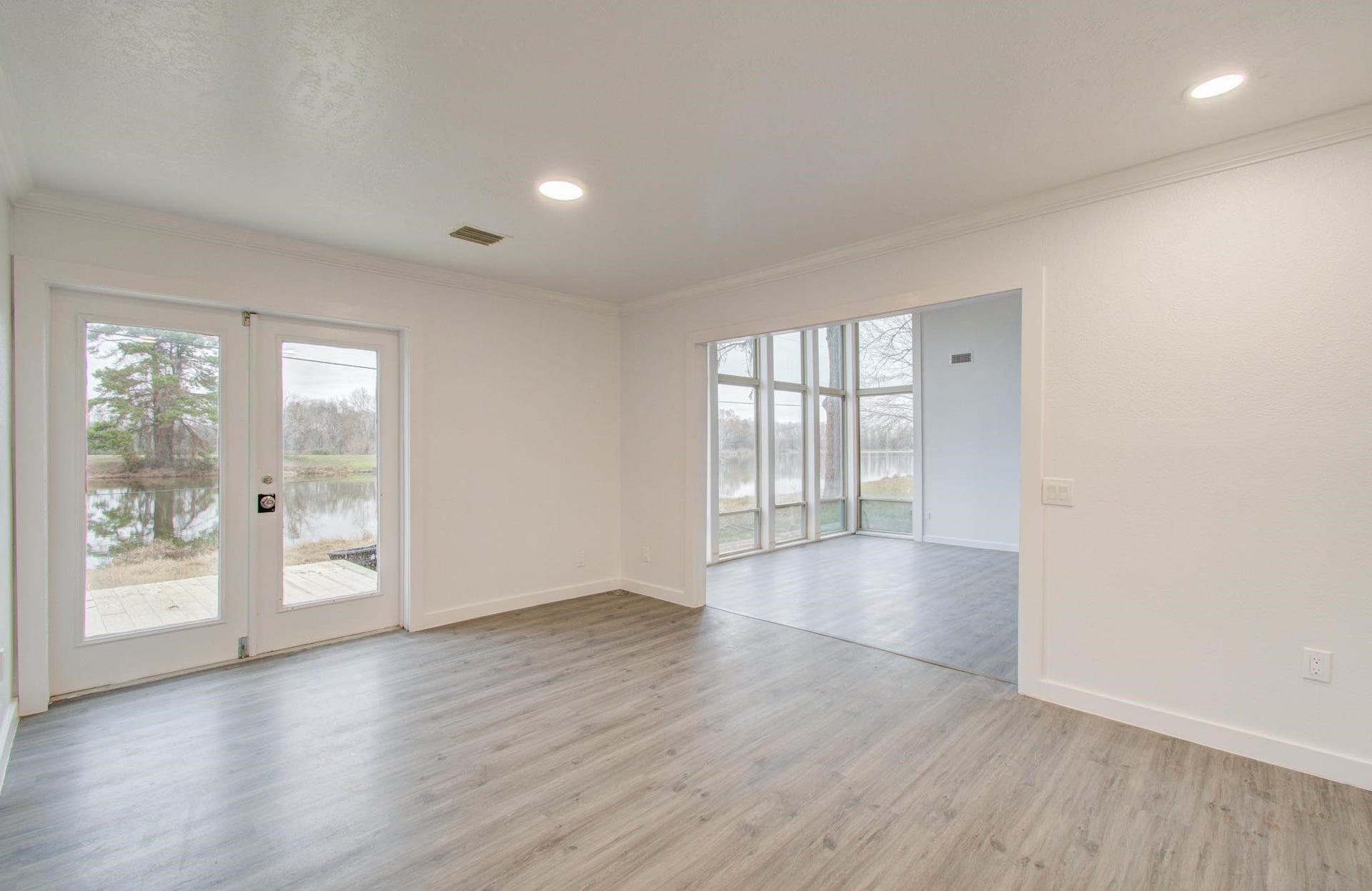 417 Brook Hollow Drive, Conroe, TX 77385 417 Brook Hollow Drive, Conroe, TX 77385