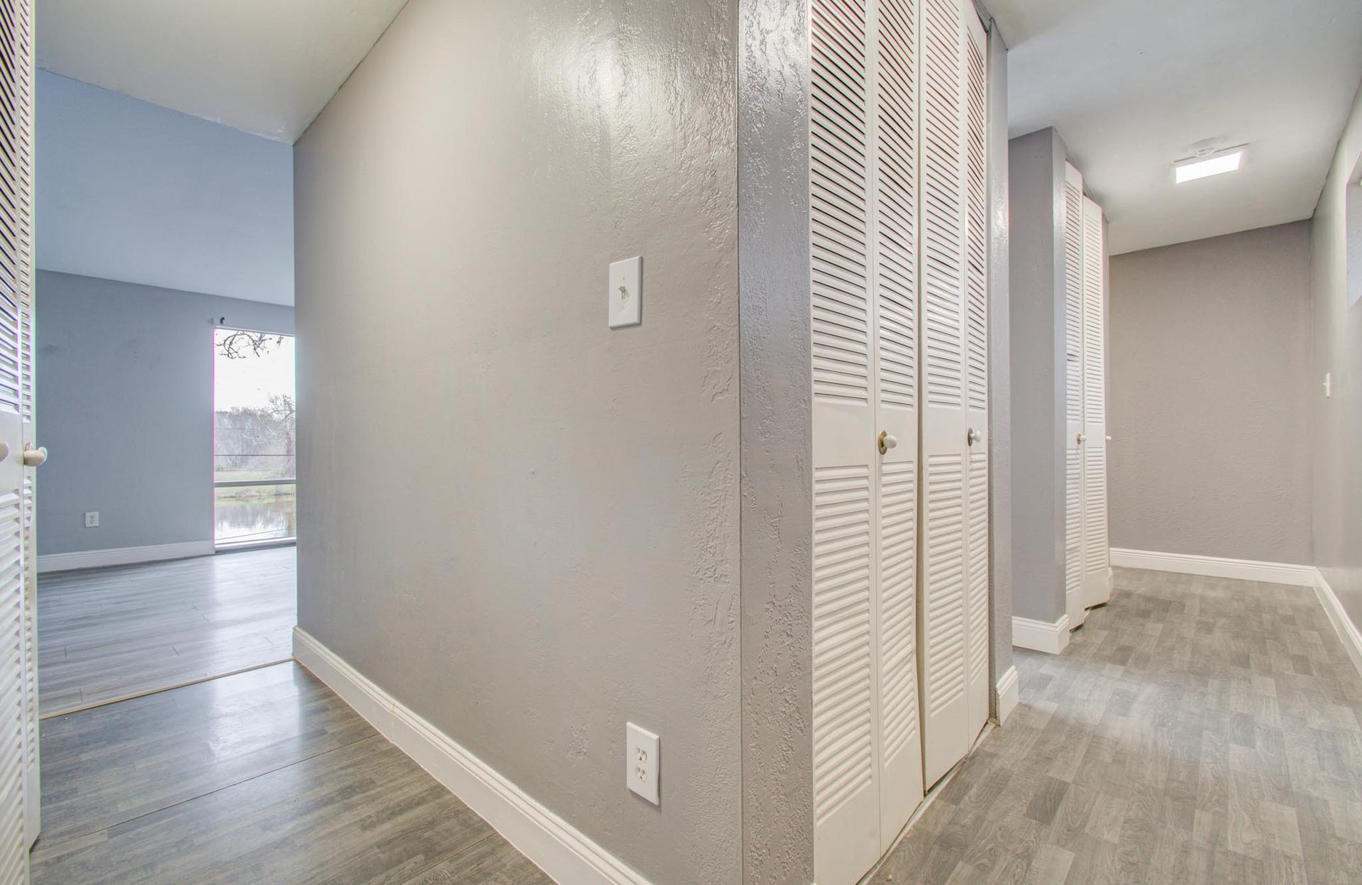 417 Brook Hollow Drive, Conroe, TX 77385 417 Brook Hollow Drive, Conroe, TX 77385