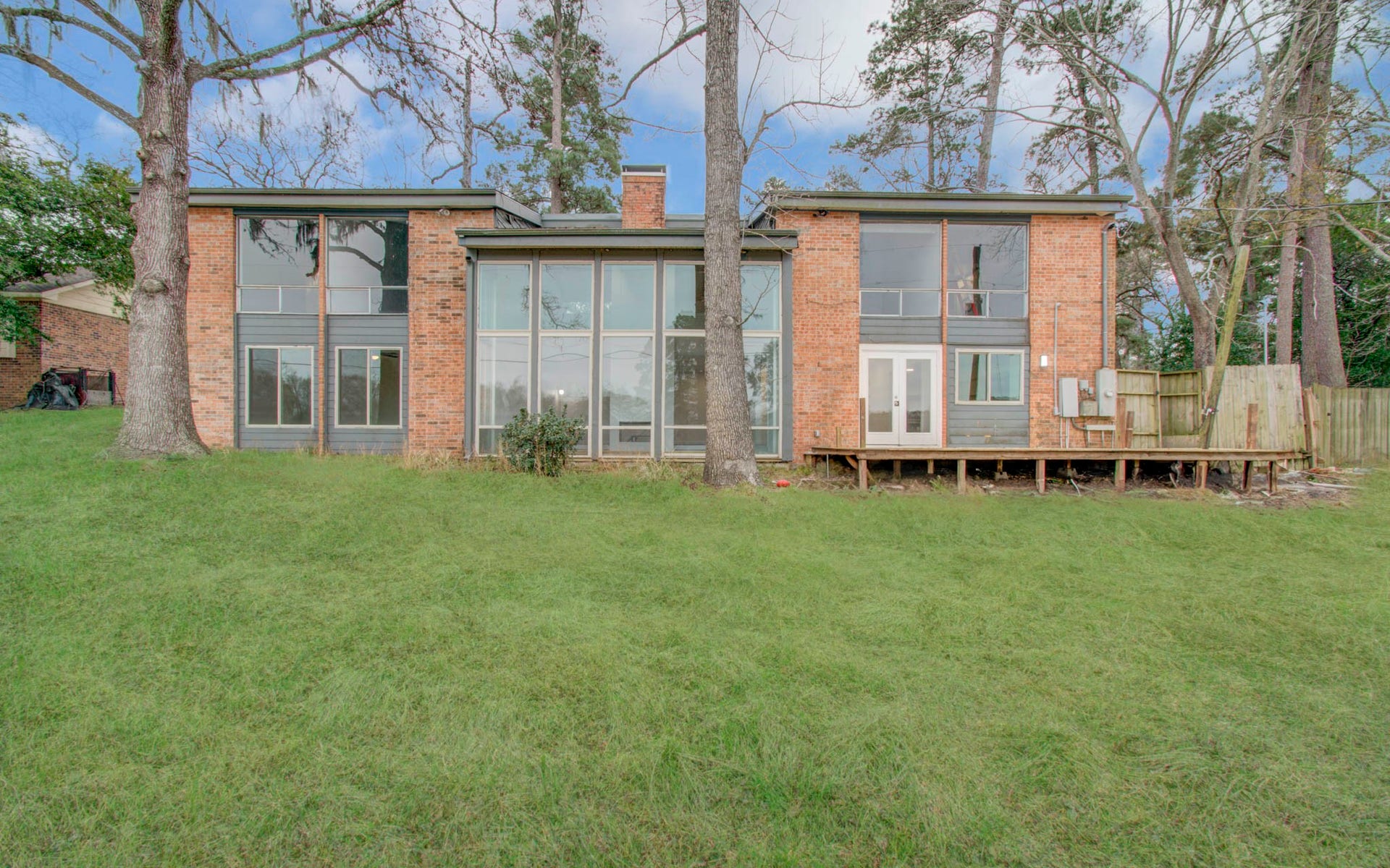 417 Brook Hollow Drive, Conroe, TX 77385 417 Brook Hollow Drive, Conroe, TX 77385