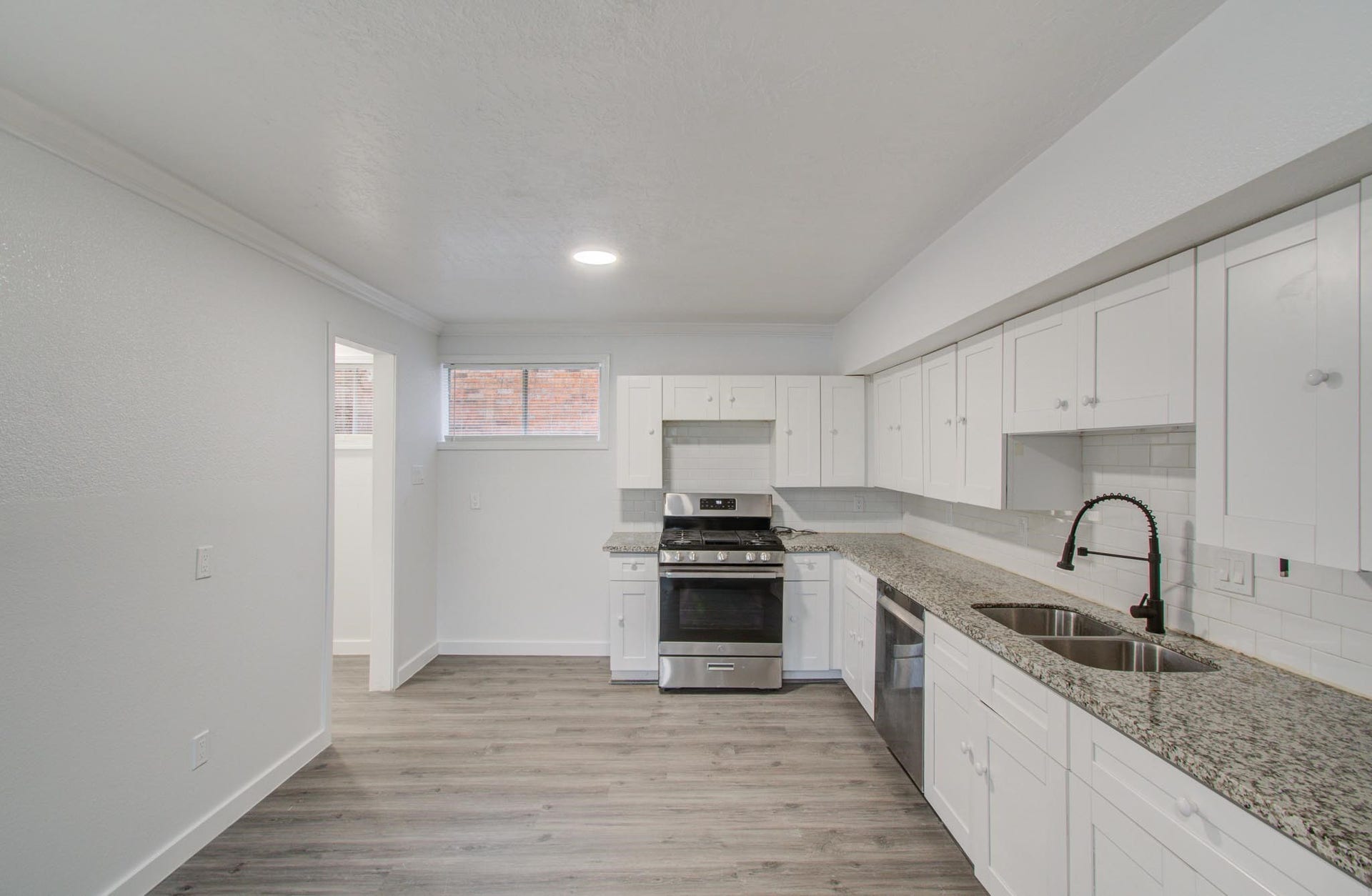 417 Brook Hollow Drive, Conroe, TX 77385 417 Brook Hollow Drive, Conroe, TX 77385