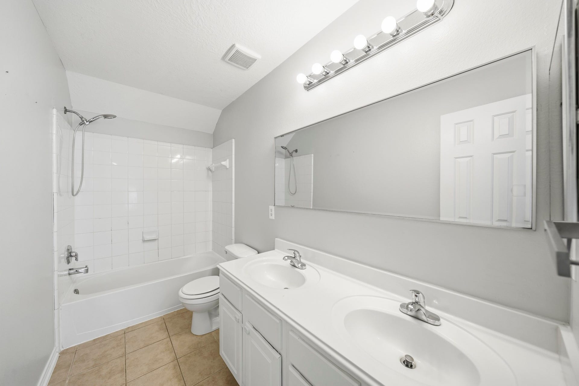 17907 Pelican Cove Court, Humble, TX 77346