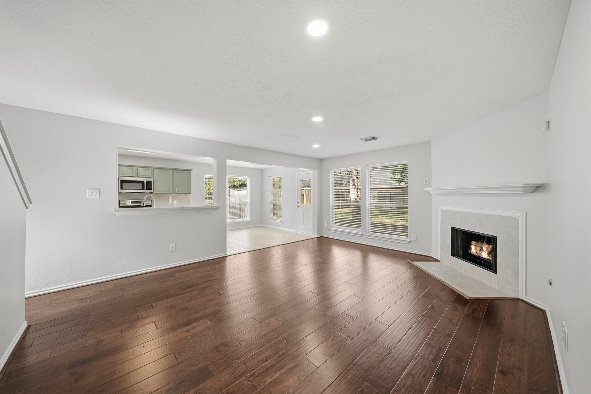 17907 Pelican Cove Court, Humble, TX 77346