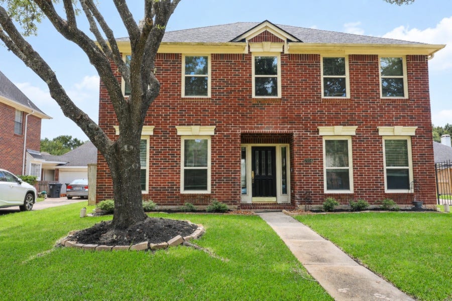 Property photo for 7014 Morningside Drive, Sugar Land, TX