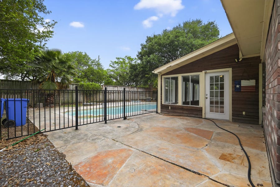 Property photo for 918 Long Prairie Drive, Katy, TX