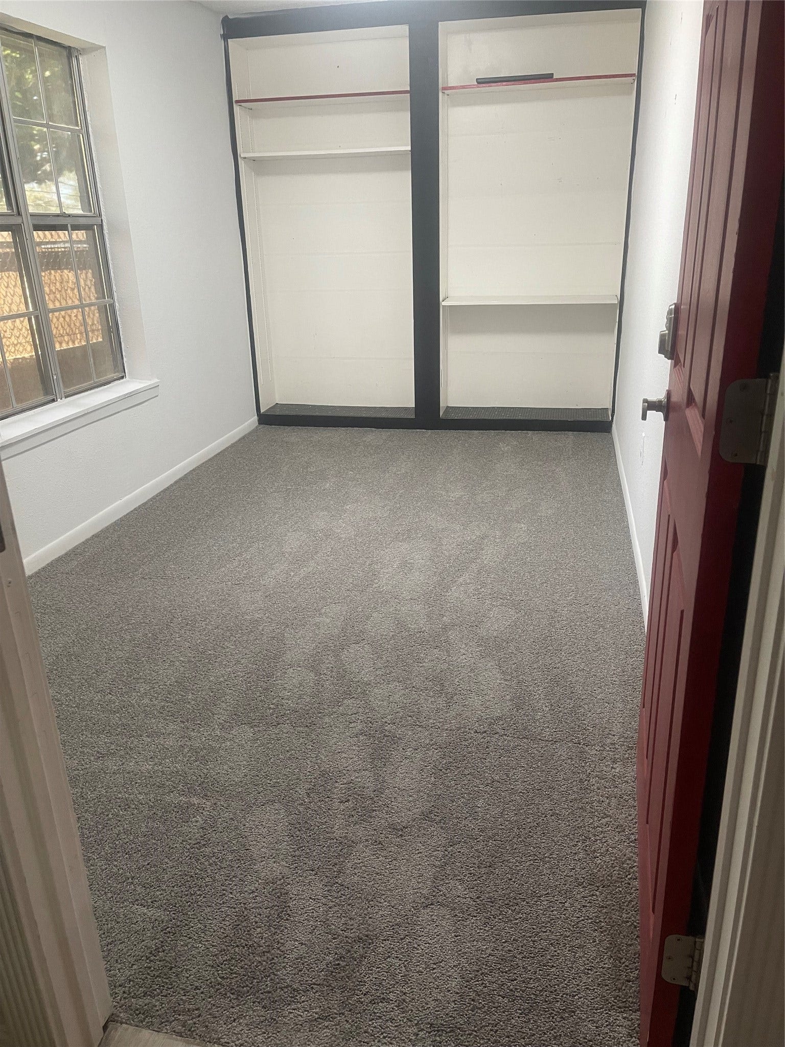 5001 Texas Avenue, La Marque, TX 77568 Office Space