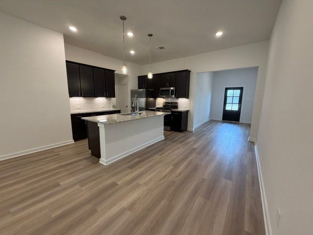 985 Garden Path Drive, Willis, TX 77378 985 Garden Path Drive, Willis, TX 77378