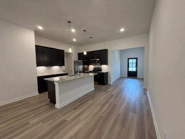 985 Garden Path Drive, Willis, TX 77378 985 Garden Path Drive, Willis, TX 77378