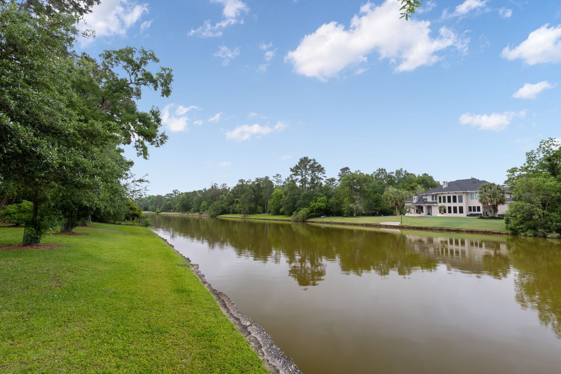 Kailees Ct is one of the most premier locations in Benders Landing! Waterfront property where you can fish from your own backyard in the fully stocked lake or launch a canoe/kayak for a relaxing afternoon on the water!